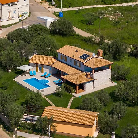 Villa Loverka Near Pula Only 3 Km From The With Sea View