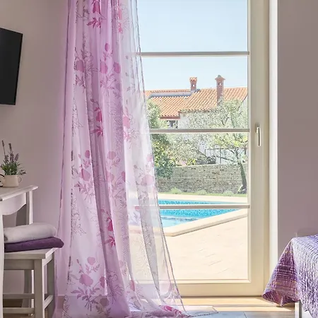 Loverka Near Pula Only 3 Km From The With Sea View Villa *