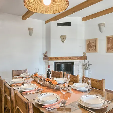 Villa Loverka Near Pula Only 3 Km From The With Sea View