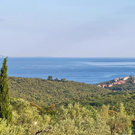 Villa Loverka Near Pula Only 3 Km From The With Sea View *